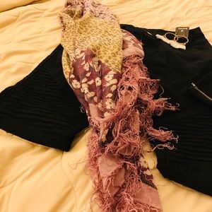 Leopard floral scarf
